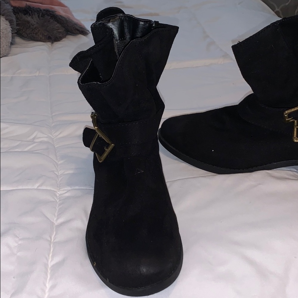 Booties - Picture 3 of 3